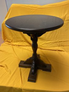 Props-sidetable-round