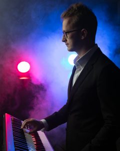 Alex Lamb Pianist